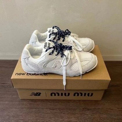 Miu Miu & NB 530