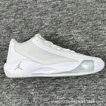 AIR ZOOM LUKA.77